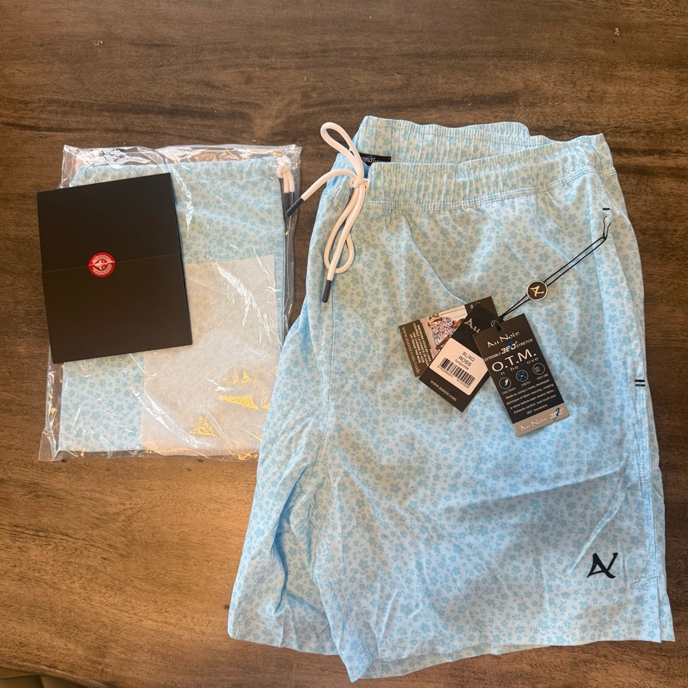 Au Noir Ross Tourquoise Board Shorts with undershort and wet bag